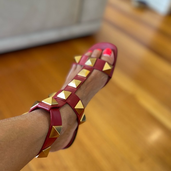 Red Valentino Rock Stud Sandals size Eu 37 worn on 3 times.. - Picture 3 of 10
